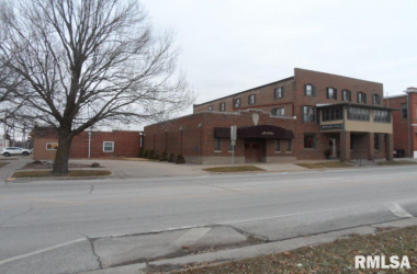 103 3RD, Aledo, Illinois 61231, ,Commercial/cie,For Sale,3RD,QC7041597