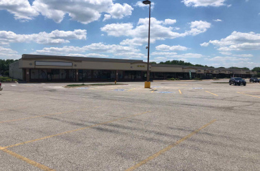 4012 BLACKHAWK, Rock Island, Illinois 61201, ,Commercial/cie,For Sale,BLACKHAWK,QC4212673