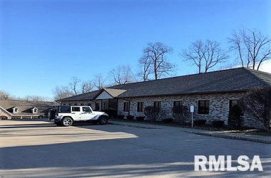 4700 KENNEDY, East Moline, Illinois 61244, ,Commercial/cie,For Sale,KENNEDY,QC4216217