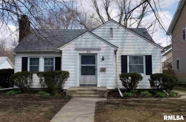 836 HOLMES, Bettendorf, Iowa 52722, 2 Bedrooms Bedrooms, ,1 BathroomBathrooms,Single Family,For Rent,HOLMES,QC4221649