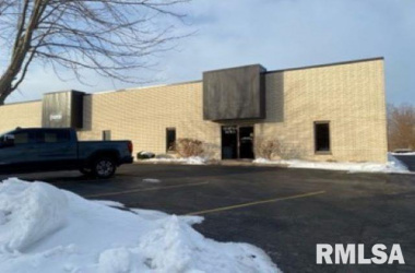 7930 42ND, Rock Island, Illinois 61201, ,Commercial/cie,For Sale,42ND,QC4218175