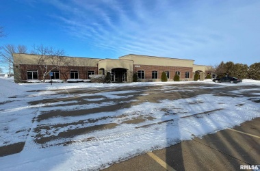 5335 EASTERN, Davenport, Iowa 52807, ,Commercial/cie,For Sale,EASTERN,QC4218505