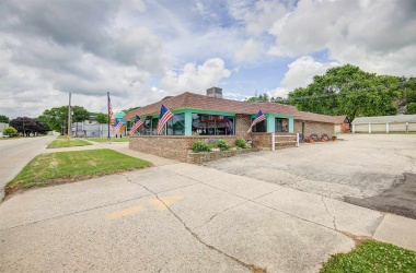 708 MAIN, Savanna, Illinois 61074, ,Commercial/cie,For Sale,MAIN,QC4223303