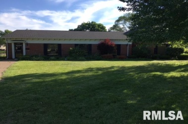 5020 47TH, Moline, Illinois 61265-0000, ,Commercial/cie,For Sale,47TH,QC4212490