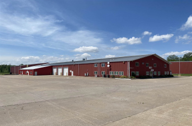 3206 HERSHEY, Muscatine, Iowa 52761, ,Commercial/cie,For Sale,HERSHEY,QC4223401