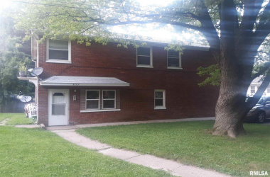 4909 5TH, Moline, Illinois 61265, 1 Bedroom Bedrooms, ,1 BathroomBathrooms,Duplex,For Rent,5TH,QC4224399