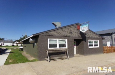 112 and 116 MAIN, Bennett, Iowa 52721, ,Commercial/cie,For Sale,MAIN,QC4224909