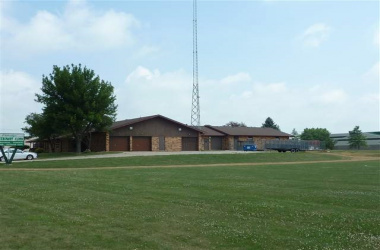 121 6TH, Eldridge, Iowa 52748, ,Commercial/cie,For Sale,6TH,QC4225043