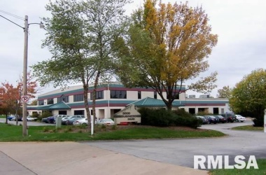 5000 TREMONT, Davenport, Iowa 52807, ,Commercial/cie,For Sale,TREMONT,QC4225195