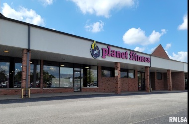 3624 AVENUE OF THE CITIES, Moline, Illinois 61265, ,Commercial/cie,For Sale,AVENUE OF THE CITIES,QC4225240