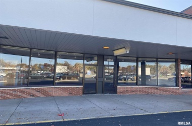 3636 AVENUE OF THE CITIES, Moline, Illinois 61265, ,Commercial/cie,For Sale,AVENUE OF THE CITIES,QC4225241