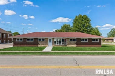 12 WHITE, Preston, Iowa 52069, ,Commercial/cie,For Sale,WHITE,QC4225394