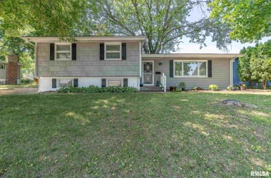 1539 BROADVIEW, Bettendorf, Iowa 52722, 3 Bedrooms Bedrooms, ,1 BathroomBathrooms,Single Family,For Sale,BROADVIEW,QC4225794