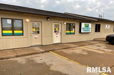 2241 52ND, Moline, Illinois 61265, ,Commercial/cie,For Sale,52ND,QC4225855