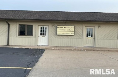 2221 52ND, Moline, Illinois 61265, ,Commercial/cie,For Sale,52ND,QC4225914