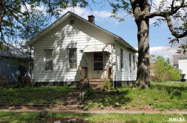 817 14 1/2TH, Rock Island, Illinois 61201, 2 Bedrooms Bedrooms, ,1 BathroomBathrooms,Single Family,For Sale,14 1/2TH,QC4222542