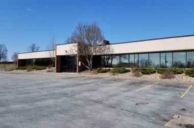 3390 UTICA RIDGE, Bettendorf, Iowa 52722, ,Commercial/cie,For Sale,UTICA RIDGE,QC4226227