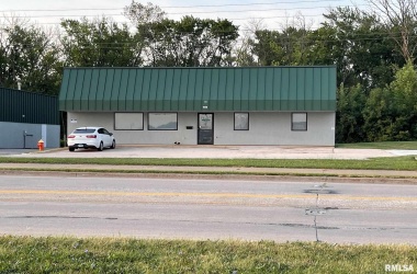 1546 52ND, Moline, Illinois 61265, ,Commercial/cie,For Sale,52ND,QC4226390