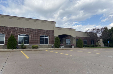 5335 EASTERN, Davenport, Iowa 52807, ,Commercial/cie,For Sale,EASTERN,QC4226622