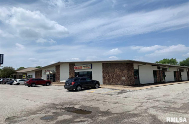 485 AVENUE OF THE CITIES, East Moline, Illinois 61244, ,Commercial/cie,For Sale,AVENUE OF THE CITIES,QC7036738