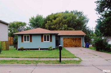 407 61ST, Davenport, Iowa 52806, 3 Bedrooms Bedrooms, ,1 BathroomBathrooms,Single Family,For Sale,61ST,QC4226708