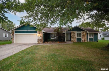 212 28TH, Coal Valley, Illinois 61240, 3 Bedrooms Bedrooms, ,2 BathroomsBathrooms,Single Family,For Sale,28TH,QC4226765