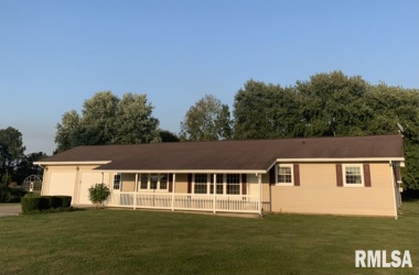 3462 GRANGE HALL, Marion, Illinois 62959, 3 Bedrooms Bedrooms, ,2 BathroomsBathrooms,Single Family,For Sale,GRANGE HALL,QC4226781