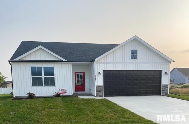 4720 12TH, Davenport, Iowa 52804, 3 Bedrooms Bedrooms, ,2 BathroomsBathrooms,Single Family,For Sale,12TH,QC4225653