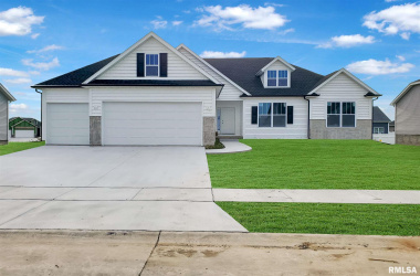 6948 Grove Crossing, Bettendorf, Iowa 52722, 3 Bedrooms Bedrooms, ,2 BathroomsBathrooms,Single Family,For Sale,Grove Crossing,QC4225700