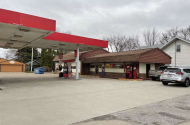 2827 18TH, Rock Island, Illinois 61201, ,Commercial/cie,For Sale,18TH,QC4227268