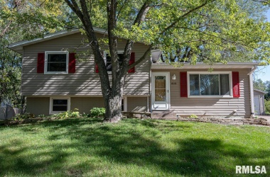 609 34TH, Milan, Illinois 61264, 3 Bedrooms Bedrooms, ,1 BathroomBathrooms,Single Family,For Sale,34TH,QC4227179