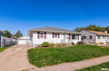 3310 17TH, Davenport, Iowa 52804, 3 Bedrooms Bedrooms, ,1 BathroomBathrooms,Single Family,For Sale,17TH,QC4227195