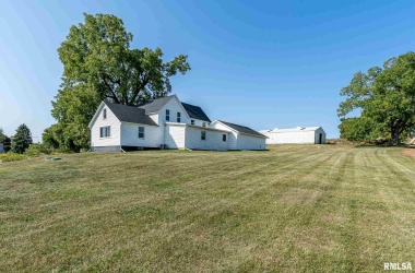 1798 Highway 61, Delmar, Iowa 52037, 4 Bedrooms Bedrooms, ,2 BathroomsBathrooms,Single Family,For Sale,Highway 61,QC4226757