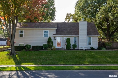 721 CENTRAL PARK, Davenport, Iowa 52804, 3 Bedrooms Bedrooms, ,2 BathroomsBathrooms,Single Family,For Sale,CENTRAL PARK,QC4227591