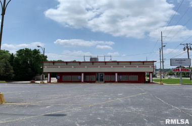 3839 BRADY, Davenport, Iowa 52806, ,Commercial/cie,For Sale,BRADY,QC7037646